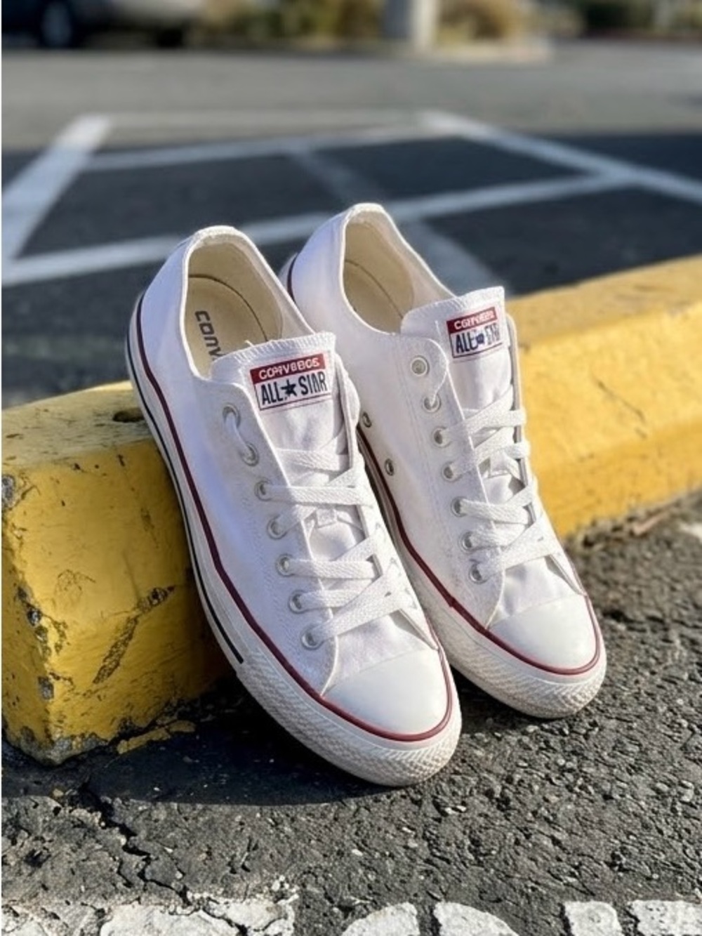 Converse Chuck Taylor All Star Low Top Canvas Sneakers Unisex Men 11/Women 13